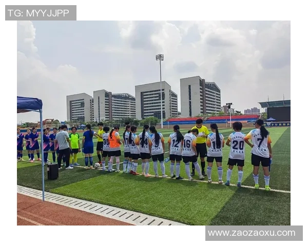 深圳足球队的速度之道:如何在赛场上赢得胜利与观众的心 深圳足球队的速度之道:如何在赛场上赢得胜利与观众的心