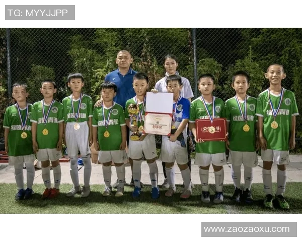 重庆足球队与深圳足球队赛后心理素质分析及反思 重庆足球队与深圳足球队赛后心理素质分析及反思